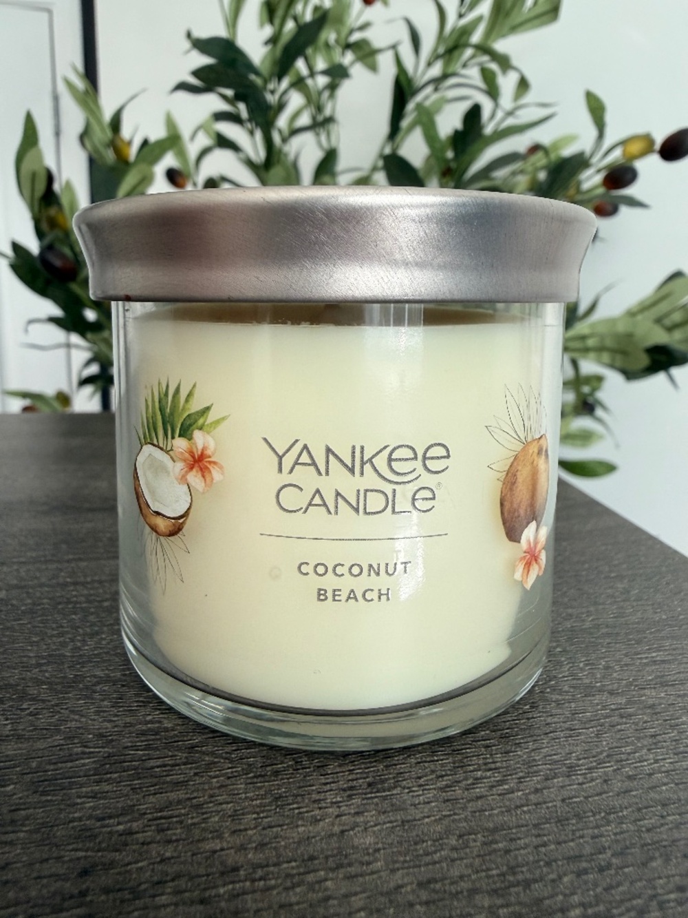 Yankee Candle Coconut Beach 4.3 oz Small Jar Candle Unused